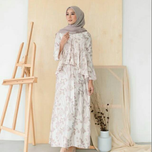 Wearing klamby creamy blouse size S
