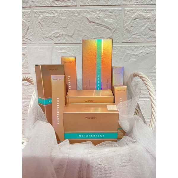 Wardah Instaperfect Series Paket Seserahan Murah