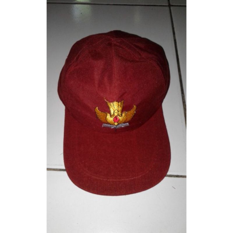 grosir TOPI SD DAN PRAMUKA SERAGAM SEKOLAH