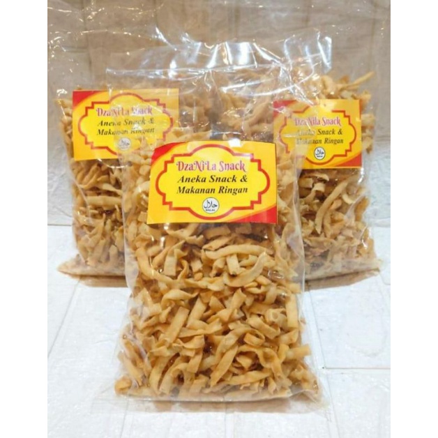 

keripik stik bawang