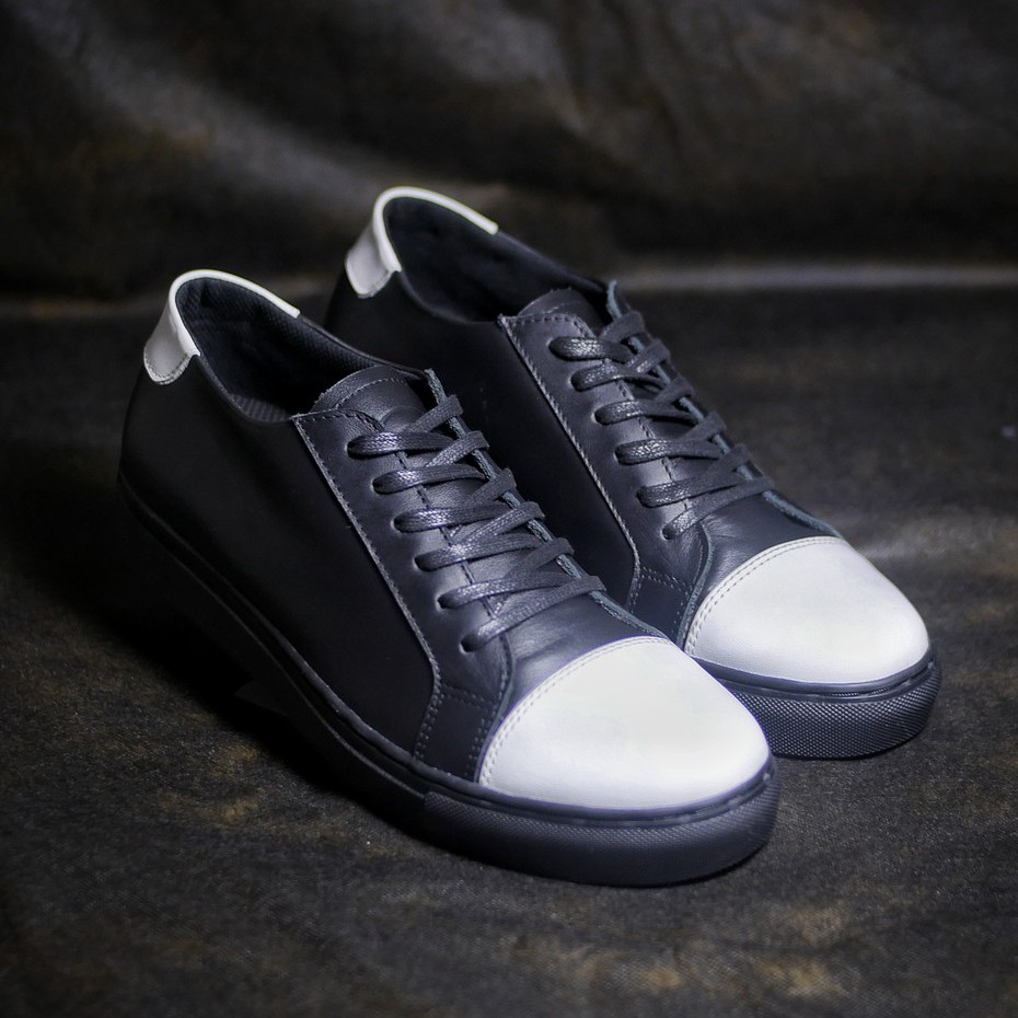 LEONOR (KULIT ASLI) |ManNeedMe x Greata| Sepatu Sneakers Pria ORI