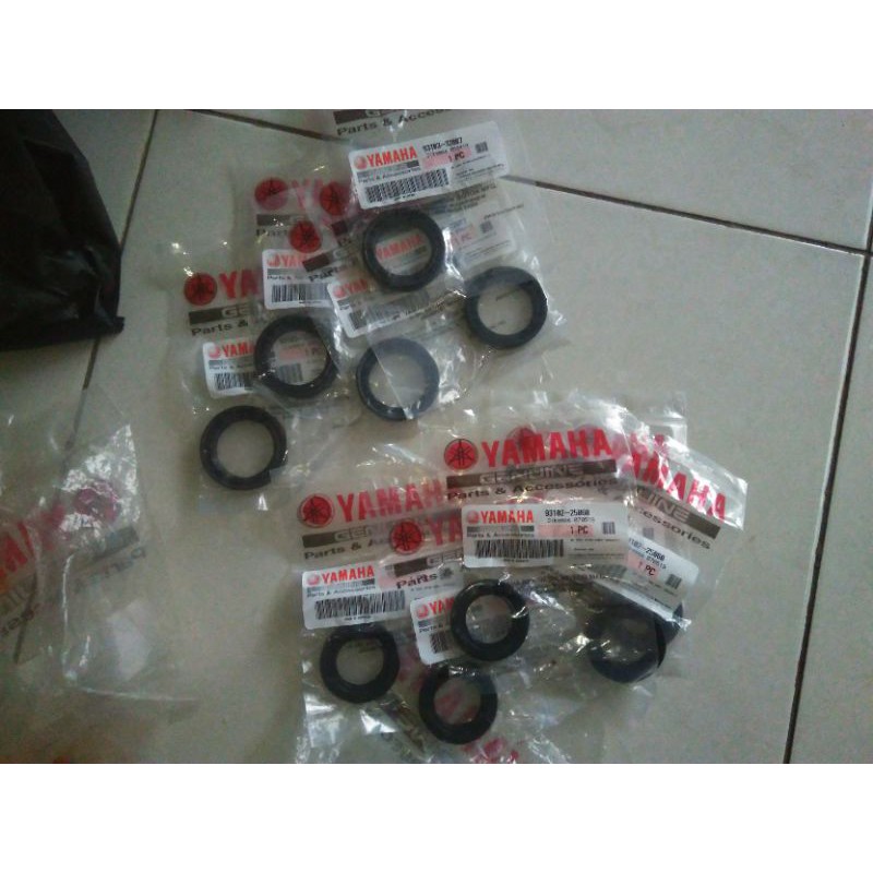 oil seal sil as kruk sil kruk as kanan kiri yamaha fizr f1zr FIZR F1ZR force1 fiz original