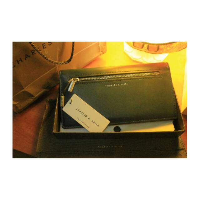 Wallet Charles & Keith
