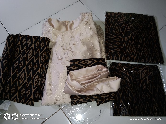 Batik Couple Keluarga Gamis Busui Motif Prasasti Batik Keluarga Seragam