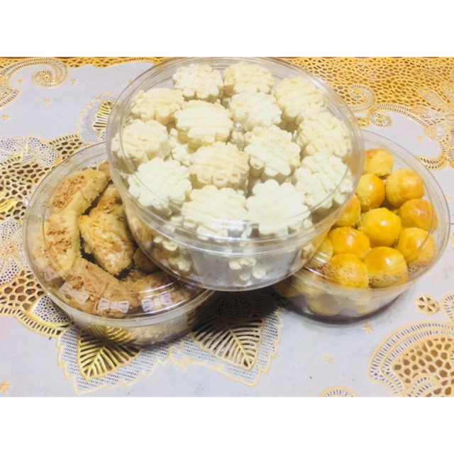 

Kue kering untung puasa atau lebaran home made tanpa pengawet atau pewarna