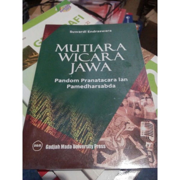 Mutiara wicara jawa/pandom pranatacara lan pamedharsabdha