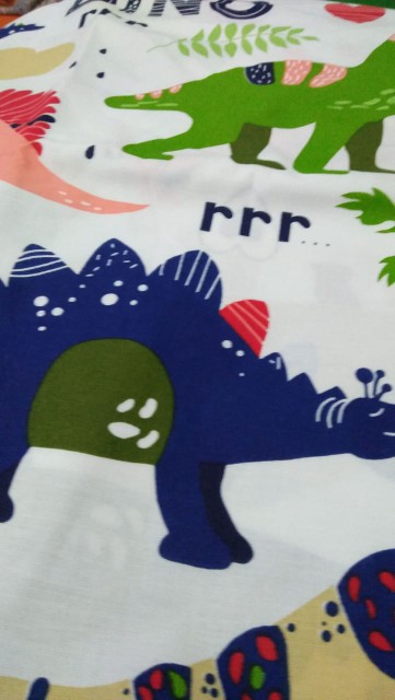 Kain Sprei Meteran Age Of Dinosaur Star Bintang Kecil