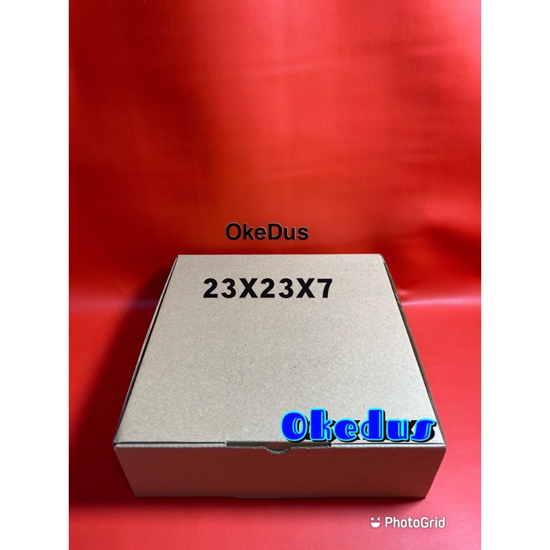 

dus die cut 23x23x7 box baju kue kotak serbaguna