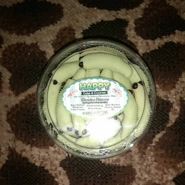 

Kue raya lebaran ulat sutra