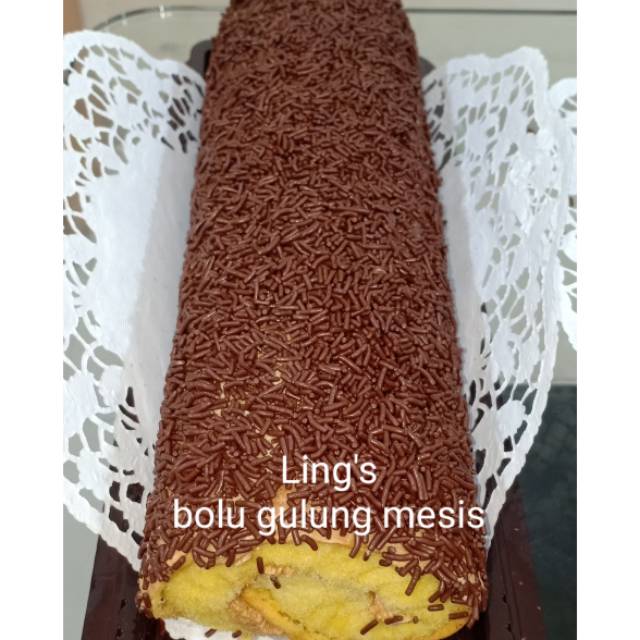 

Bolu gulung mesis