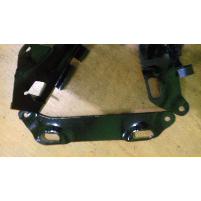 BREKET BENLY S110 BULAT BRAKET TEPONG BENLY S110 BULAT