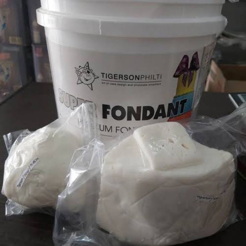 

Fondant Icing Putih Tigerson 500gr