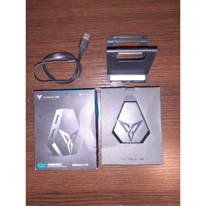 Flydigi Q1