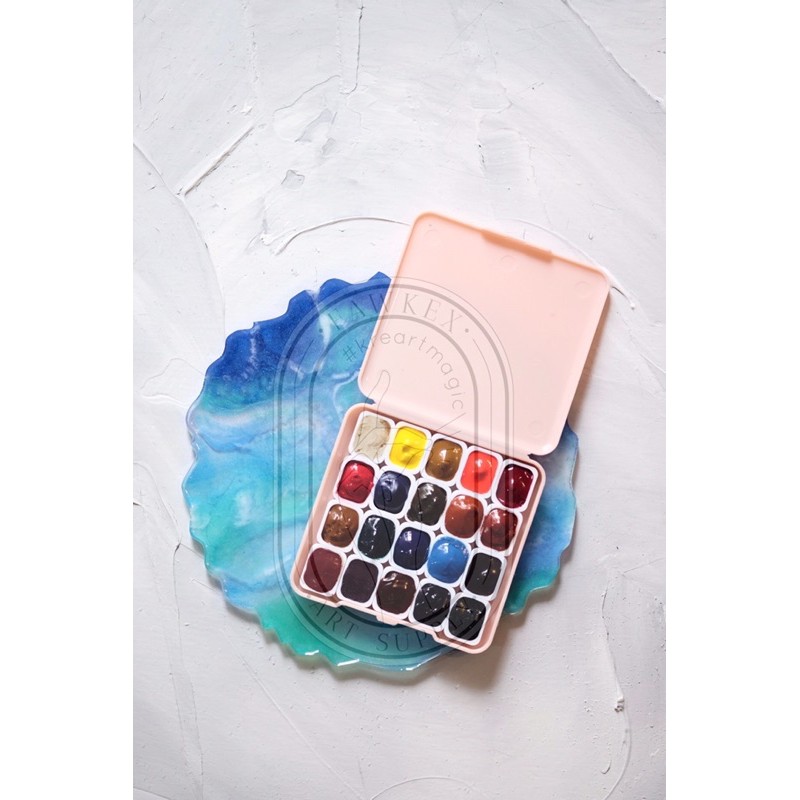 

Daniel Smith Watercolors 20 Colors Share Pan