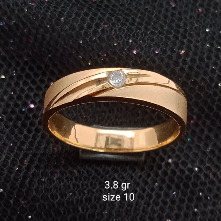 Cincin Emas 17 K - 3.8 gr Kadar 750 - 2625