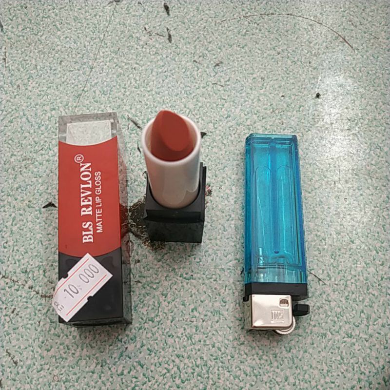 bls revlon matte lipstick merah
