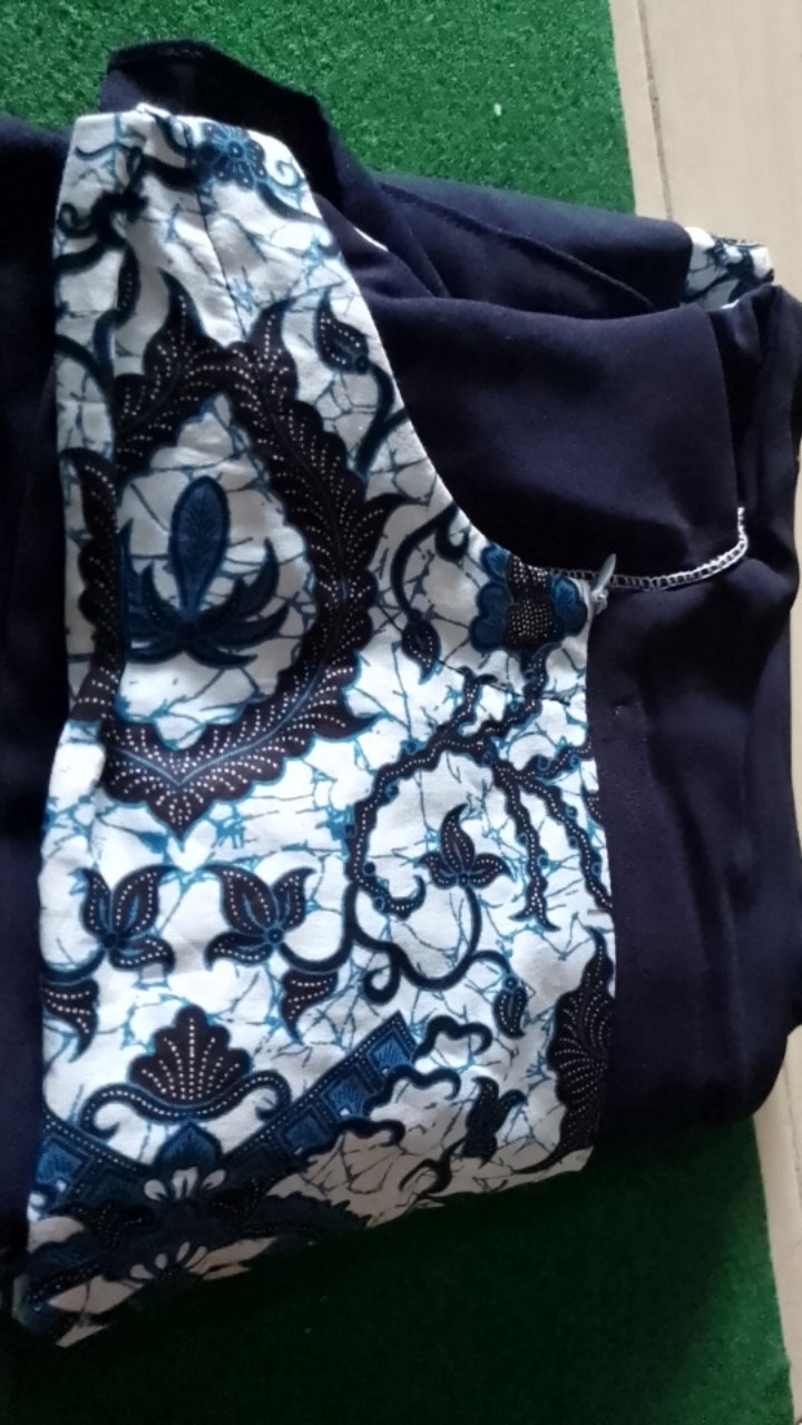 Gamis Kombinasi Batik Katun Wollycrepe M, L, Xl Terbaru Modern Murah Berkualitas Elegan