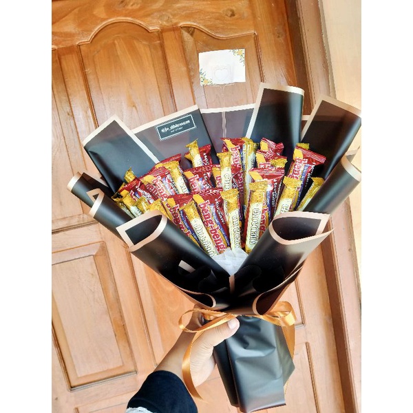 

Buket snack (buket chocolatos, beng-beng, dll)