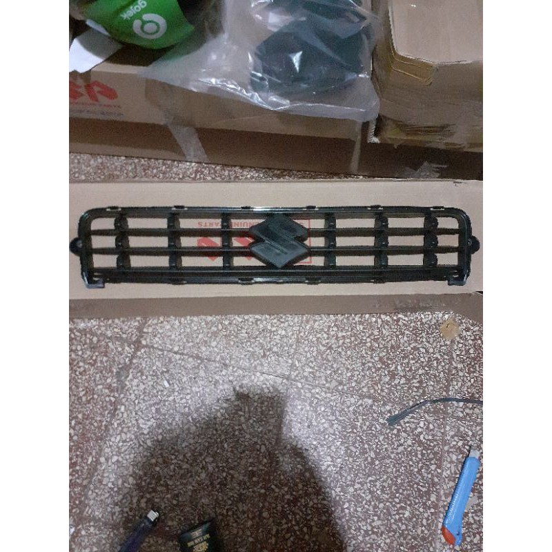 grill bemper depan atas suzuki new splash