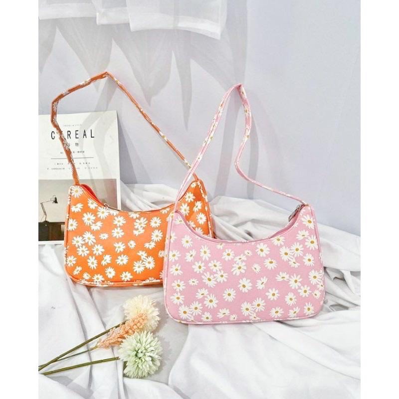 VS FO - UNNIE FLORAL DAISY BAG