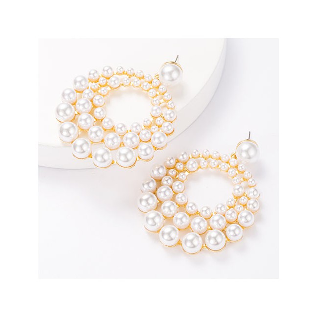 LRC Anting Tusuk Fashion Multi-layer Round Alloy Earrings With Pearls D86936