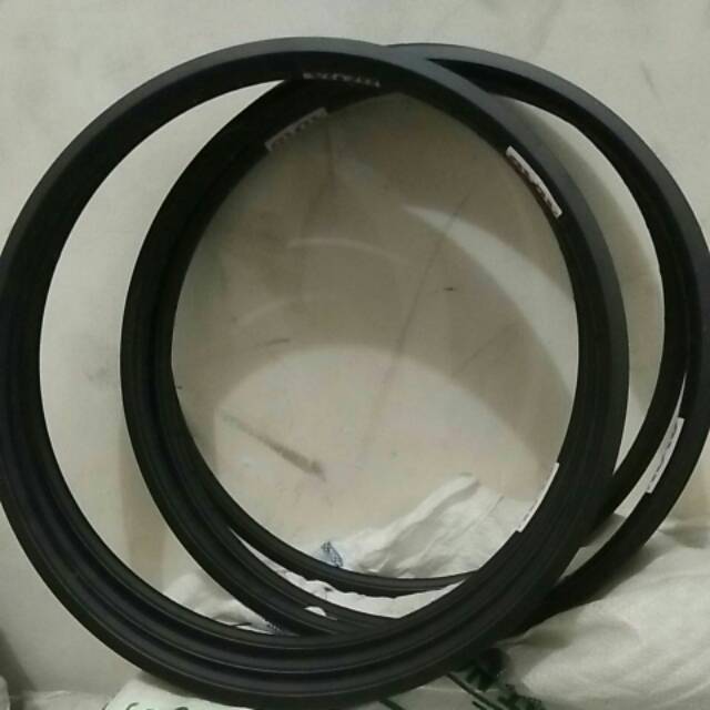 Rims XLR8 Aloy hitam 20x1 13/8 balap L 36 H
