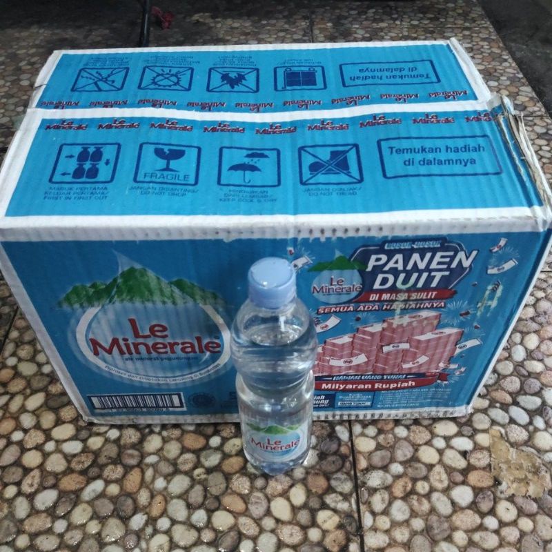 

LE MINERALE AIR MINUM MINERAL BOTOL SEDANG (24BOTOL x 600ML)