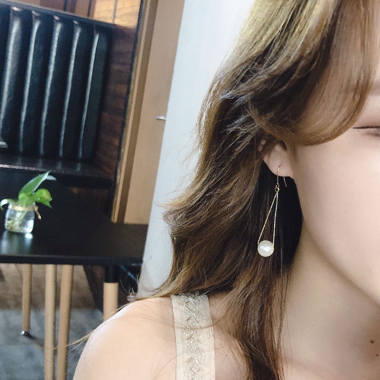 Panjang Sudut anting-anting Korea Dongdaemun desain baru telinga hook mutiara anting-anting perempua