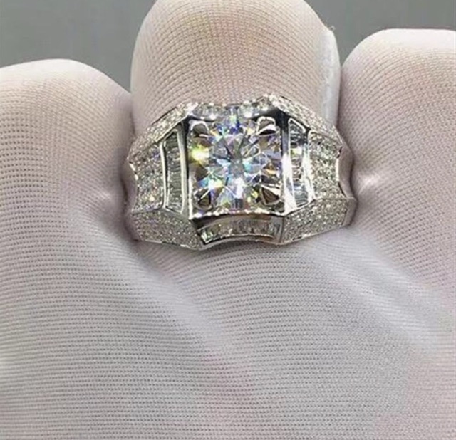 Cincin Pria Berlian Cubic Zirconia Mewah BlingBling Kantoran Ring Perak Campuran