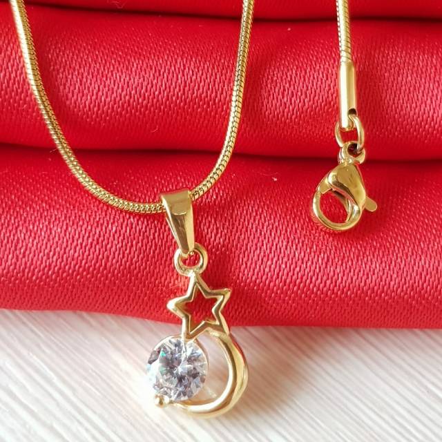 Kalung fashion Import / kalung titanium gold antikarat Bulan bintang