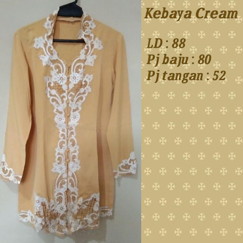 Kebaya Cream