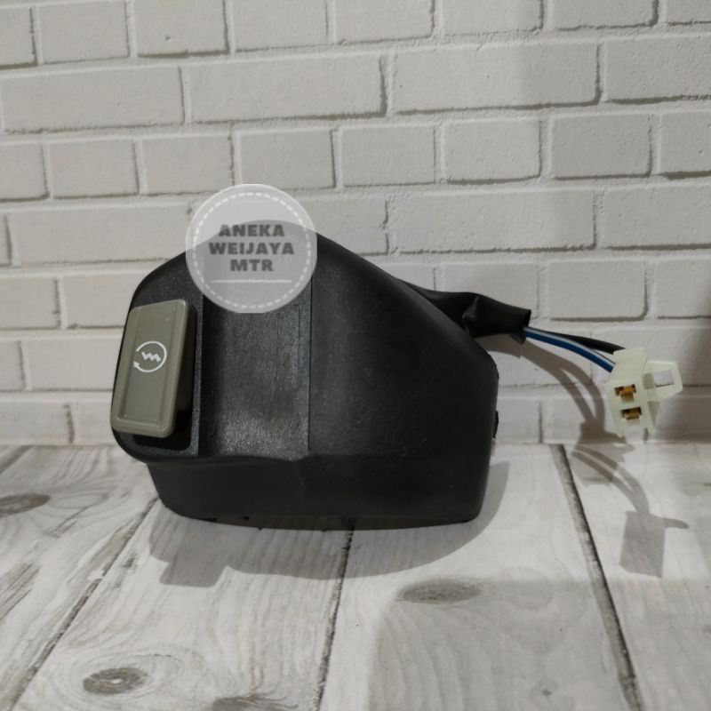 saklar kanan holder kanan mio j mio m3