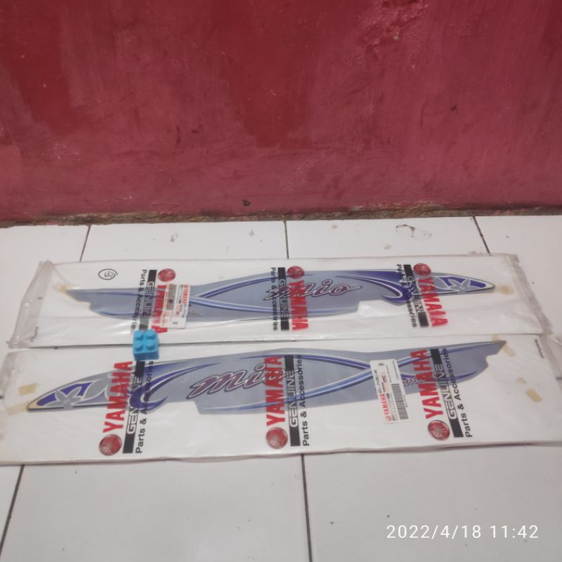 STRIPING GRAPHIC BODY BELAKANG SET MIO SPORTY BIRU MUDA TELUR ASIN ORIGINAL