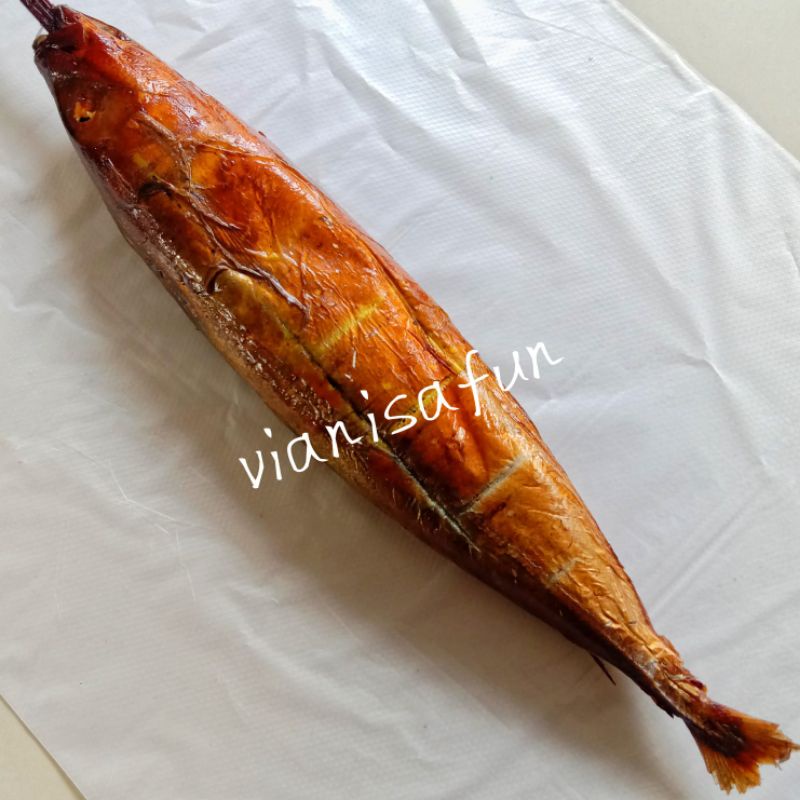 

Ikan Asap Salem / Ikan Salem Panggang