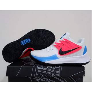 sepatu kyrie 2