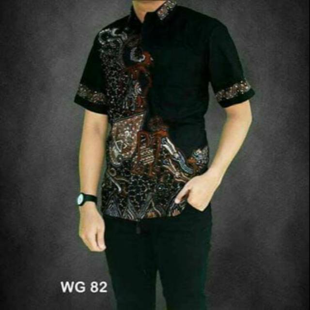 Kemeja batik wayang coklat