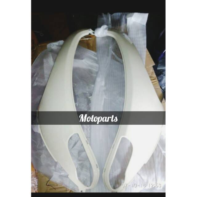 Cover sayap scoopy fi putih 2014-2016 panel depan honda scoopy fi