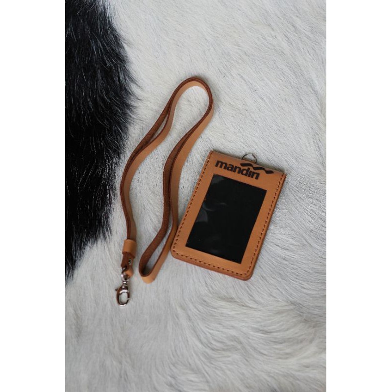

AA LEATHER Id Card Holder Kulit Custom Logo & Nama - Name Tag Kulit Asli