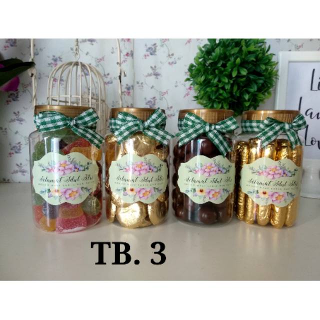 

Paket coklat lebaran/ paket coklat imlek / get 4 toples (TB.3)