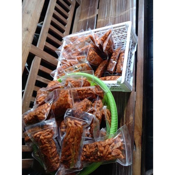 Basreng stik Bumbu Bujot Basah Pedas Daun jeruk 125gram LaelShop-1