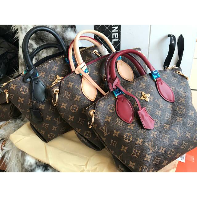 

LV CLOVER MONO SERAT AIR AD NO SERI