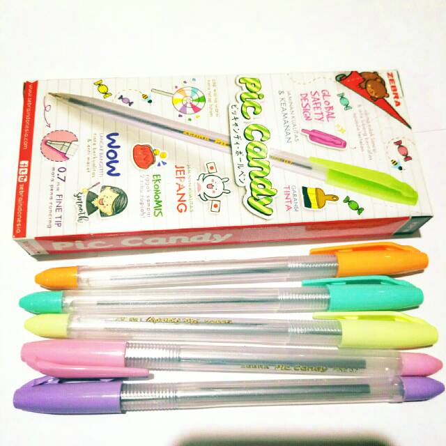 

Bolpen pic candy cap 0.7 fine merk Zebra(1lsn/12 pcs)