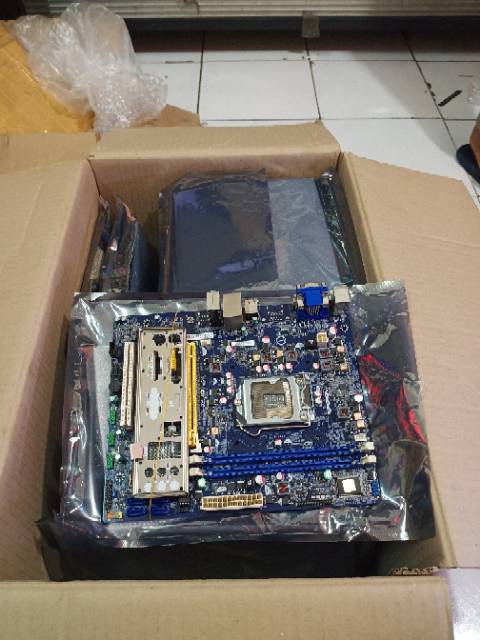 Mobo G31 plus procesor Core 2 duo