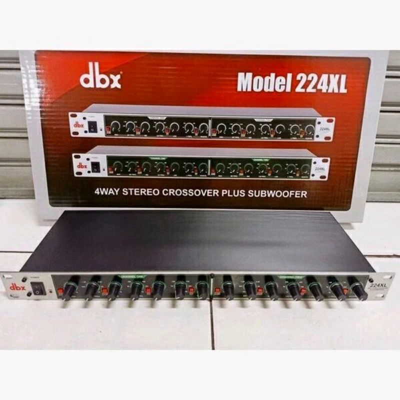 CROSSOVER DBX 224