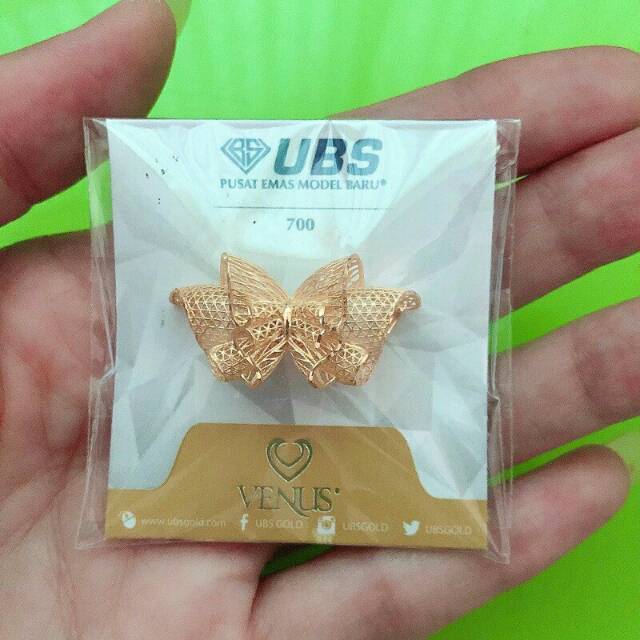 Charm liontin mainan gelang pita renda UBS 700