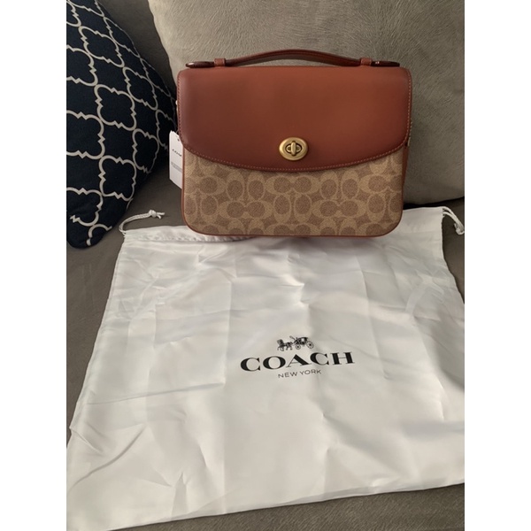 SOLD Coach Cassie signature NBU
