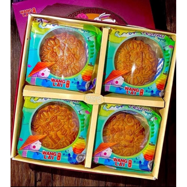 

MOONCAKE WANG LAI KUE BULAN 4 RASA / DURIAN , KCG HIJAU KCG MERAH, PANDAN / TERLARIS