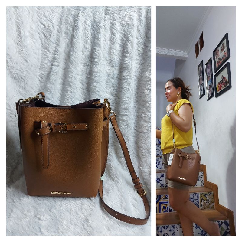 tas wanita mk emilia small bucket luggage