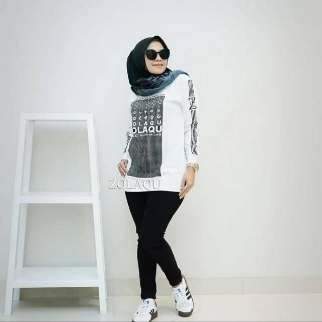  KAOS  WANITA LENGAN  PANJANG  ZOLAQU  PUTIH ZLQ GARIS 