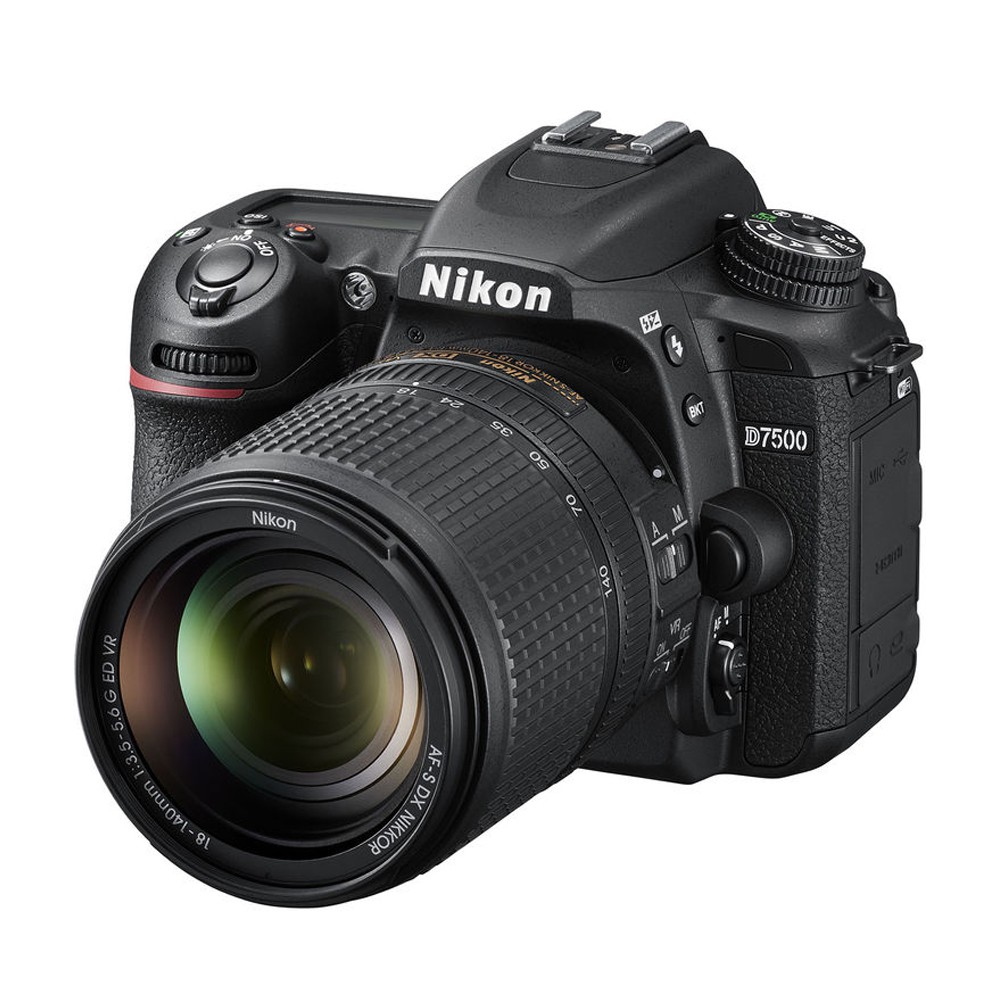 Nikon D7500 Kit 18-140mm